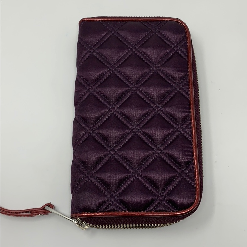 Jacobs by Marc Jacobs Plum/Wine Quilted Wallet - Picture 4 of 8